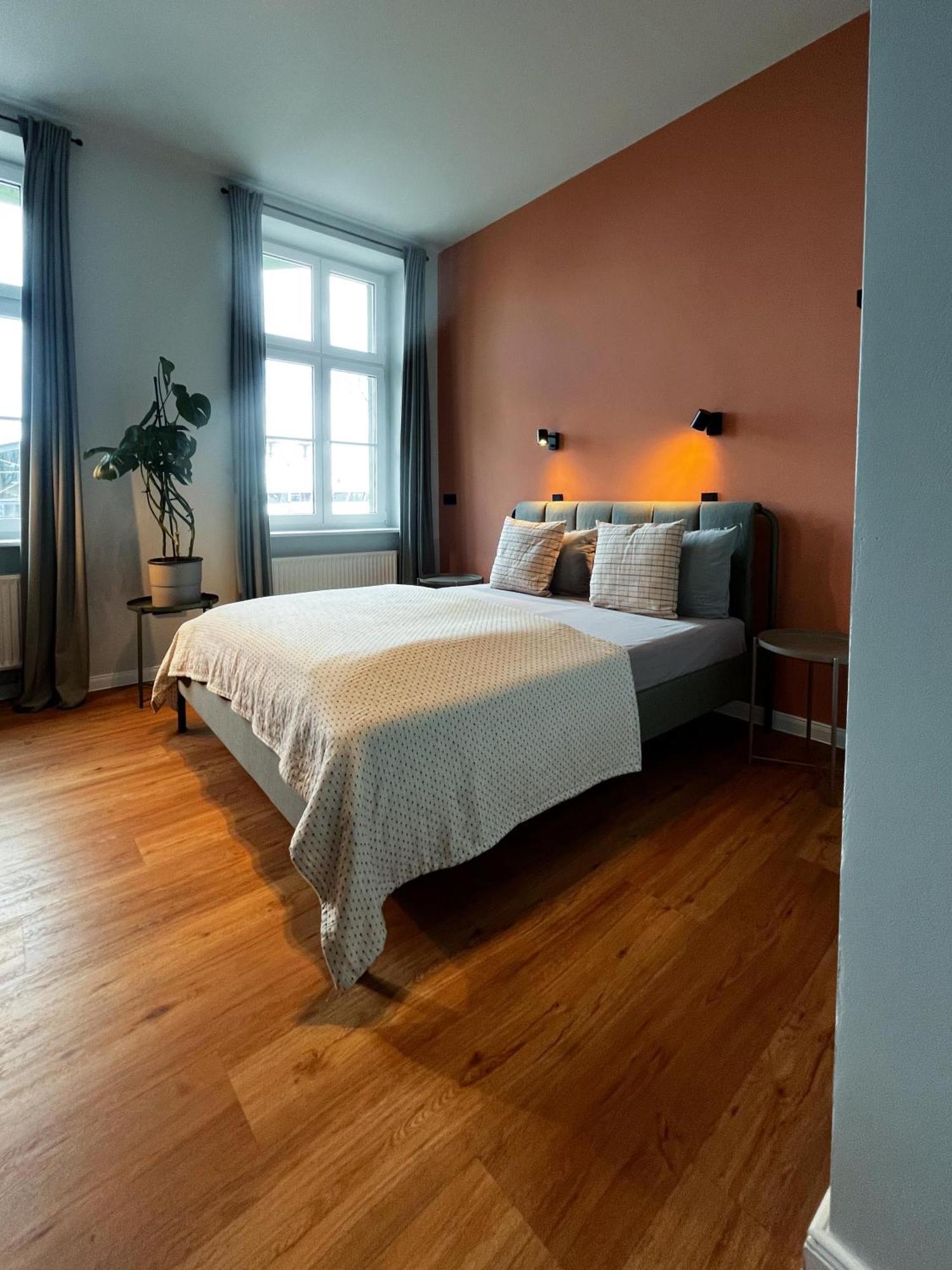 Studios Am Hafen ชตราลซุนด์ ภายนอก รูปภาพ