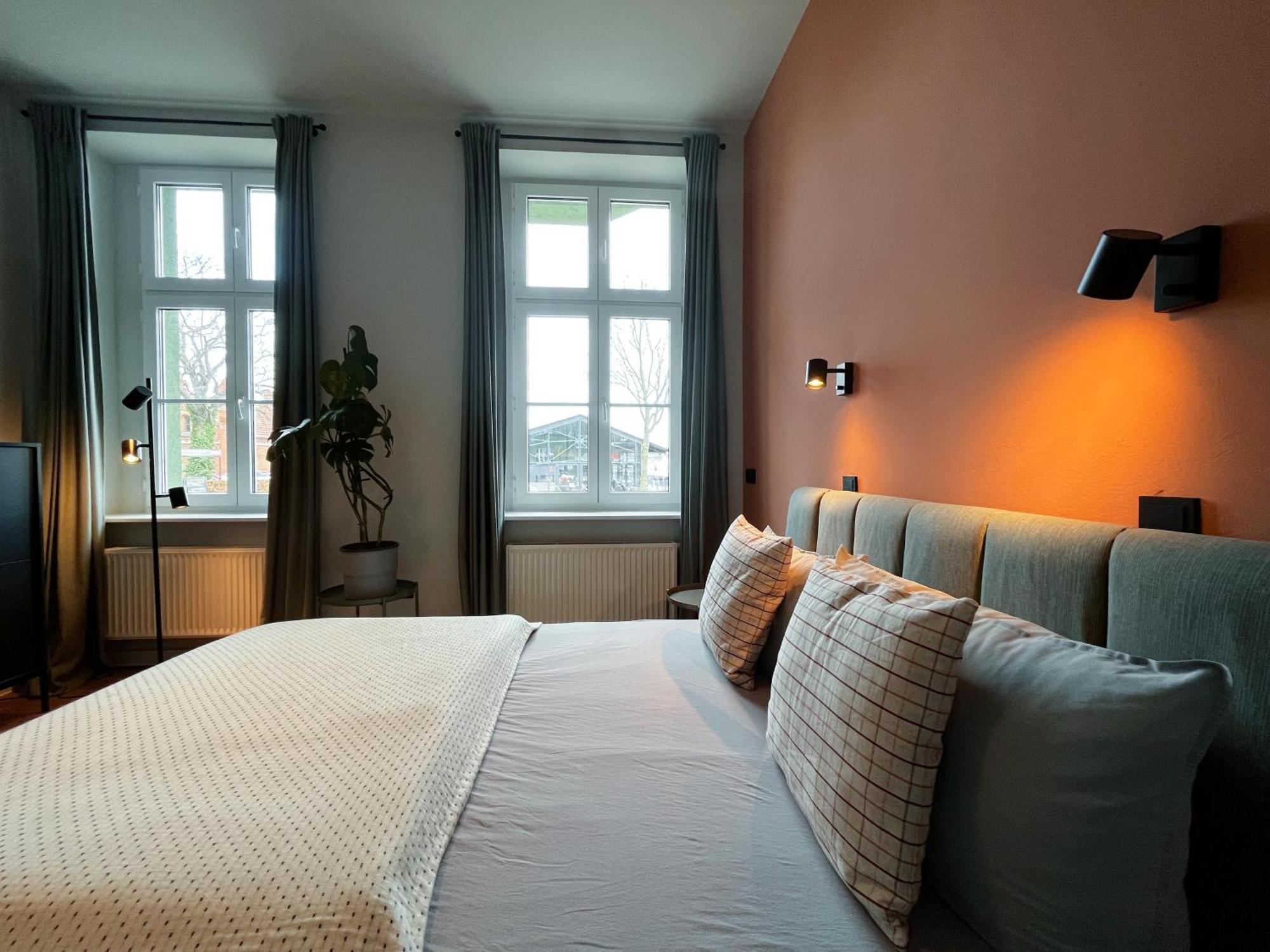 Studios Am Hafen ชตราลซุนด์ ภายนอก รูปภาพ