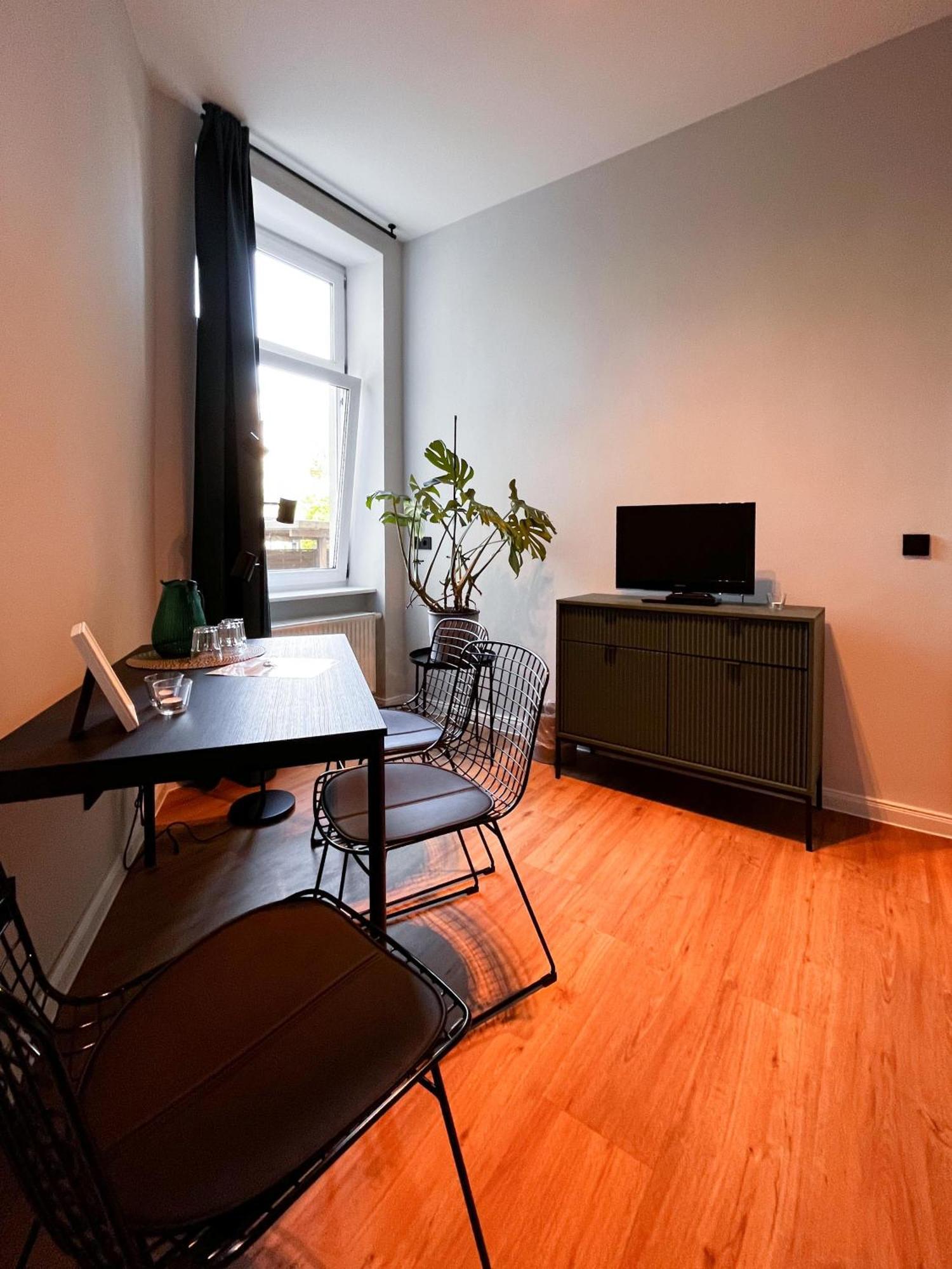 Studios Am Hafen ชตราลซุนด์ ภายนอก รูปภาพ